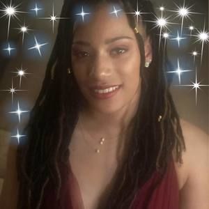 Meet your Posher, Candy